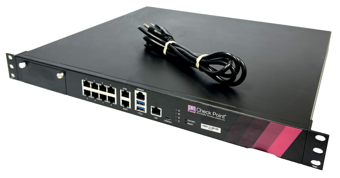 Check Point 5400 PL-10 Firewall Appliance 10-Port 1GbE 1U 32GB 500GB Tested