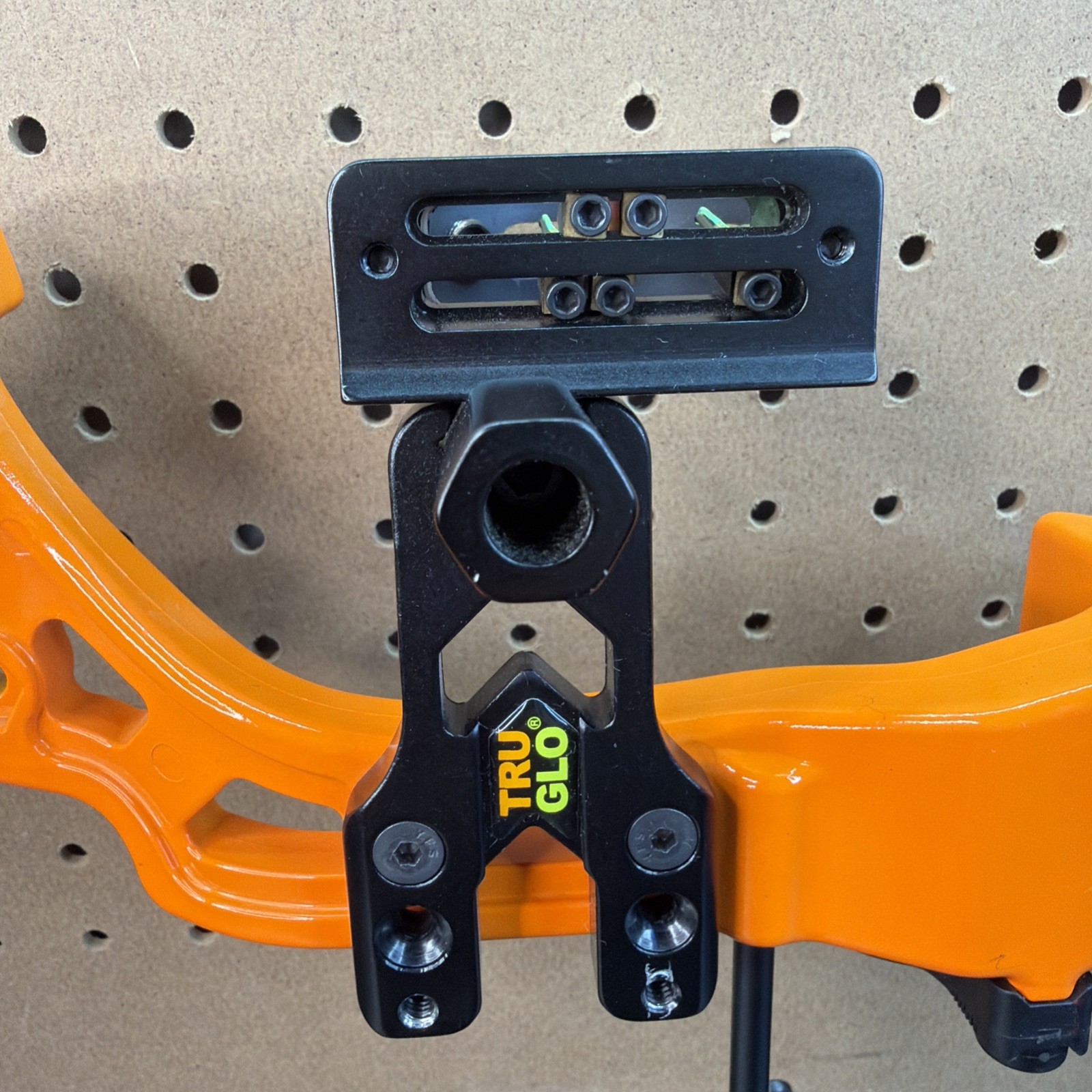 Bear Archery Brave Bow Orange W/ Tru Glo