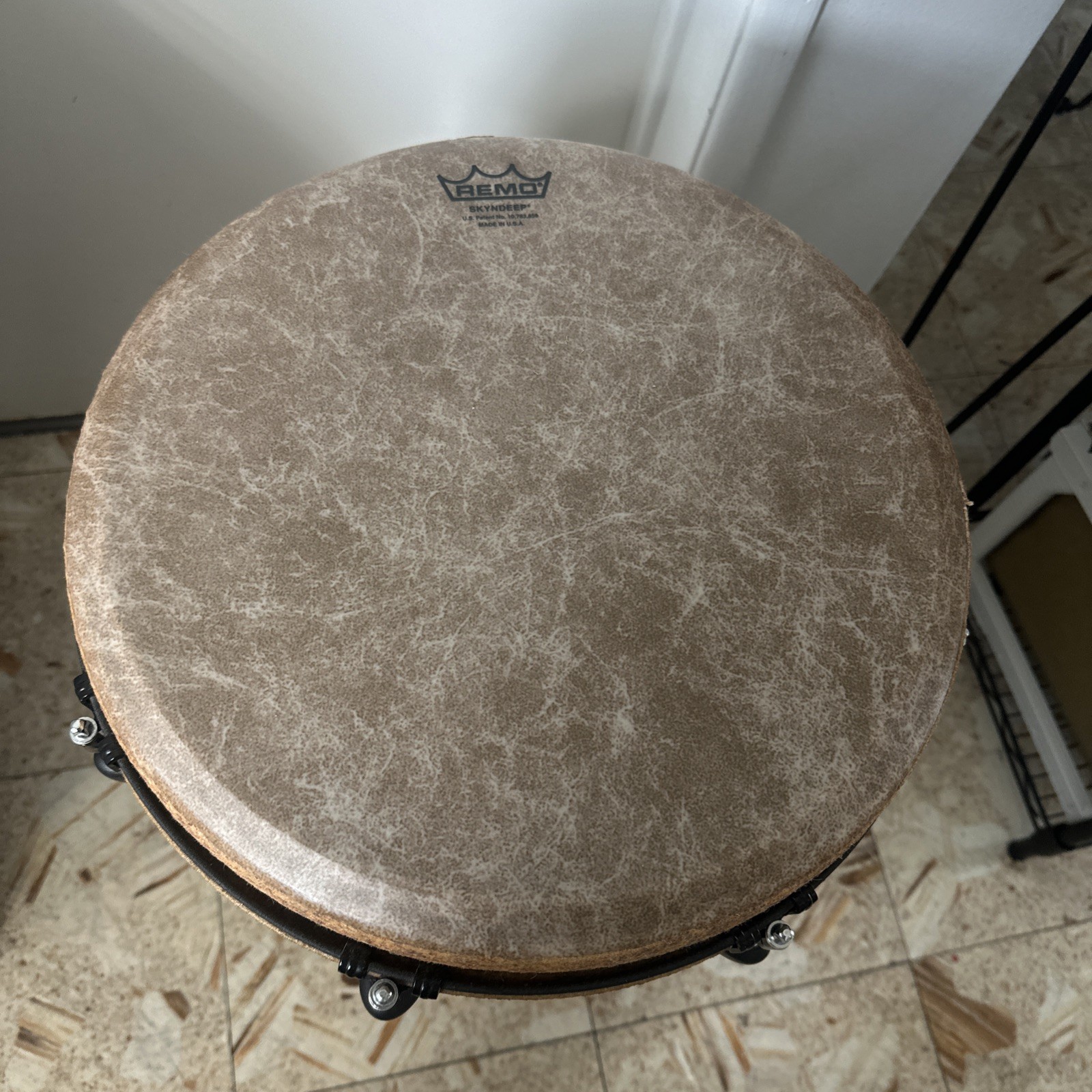 Remo Djembe 14x14 Hand Drum Drum Head Percussion Instrument