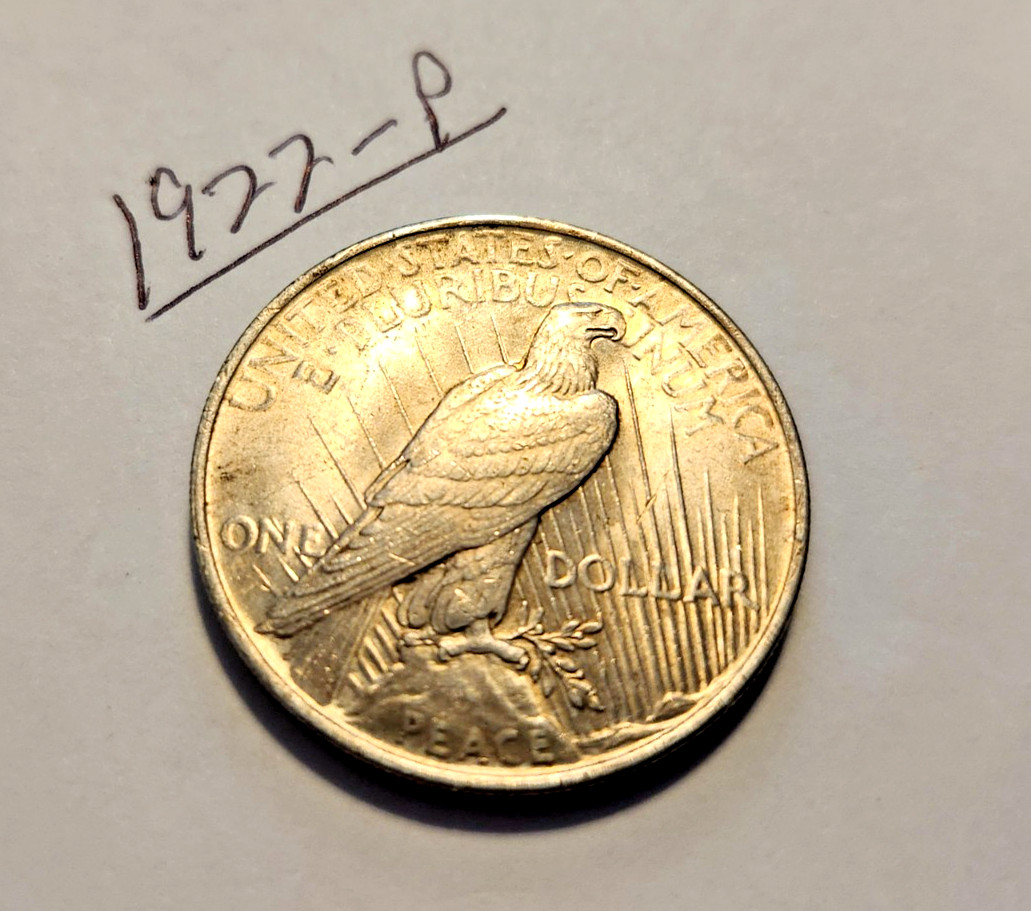 1922-P-$1 Silver Peace Dollar - A VERY Nice coin!