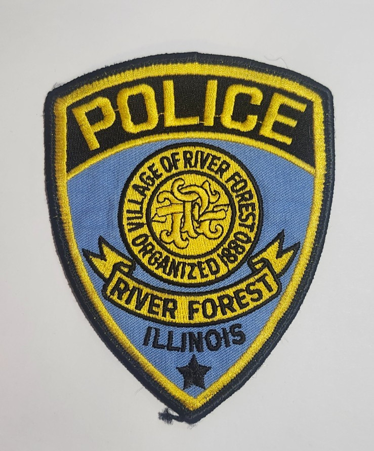 VILLAGE OF RIVER FOREST, IL. ILLINOIS POLICE SHOULDER PATCH