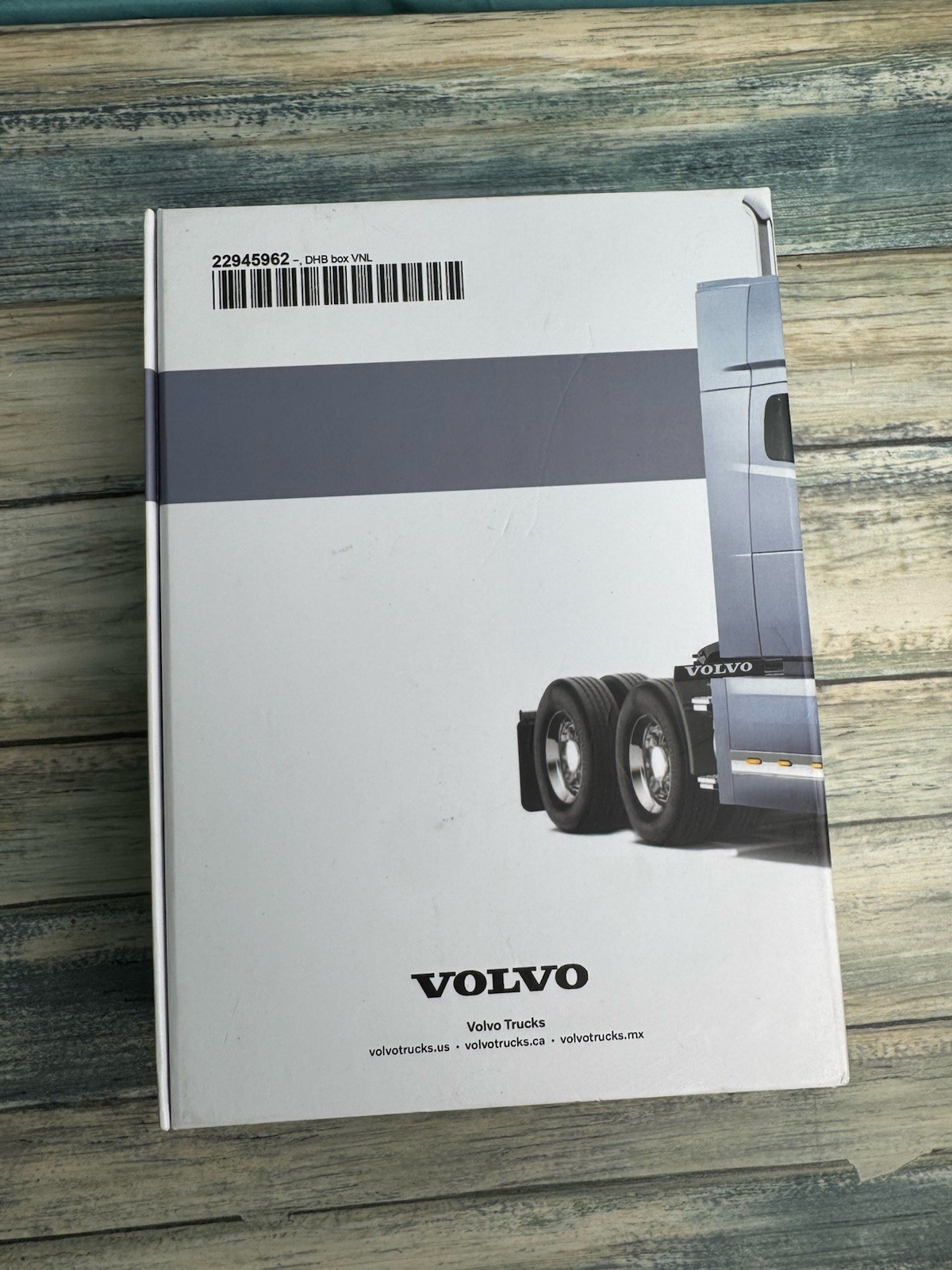 VOLVO VNL DRIVER`S MANUAL GUIDE INFORMATION BOOK 22945962 EUC