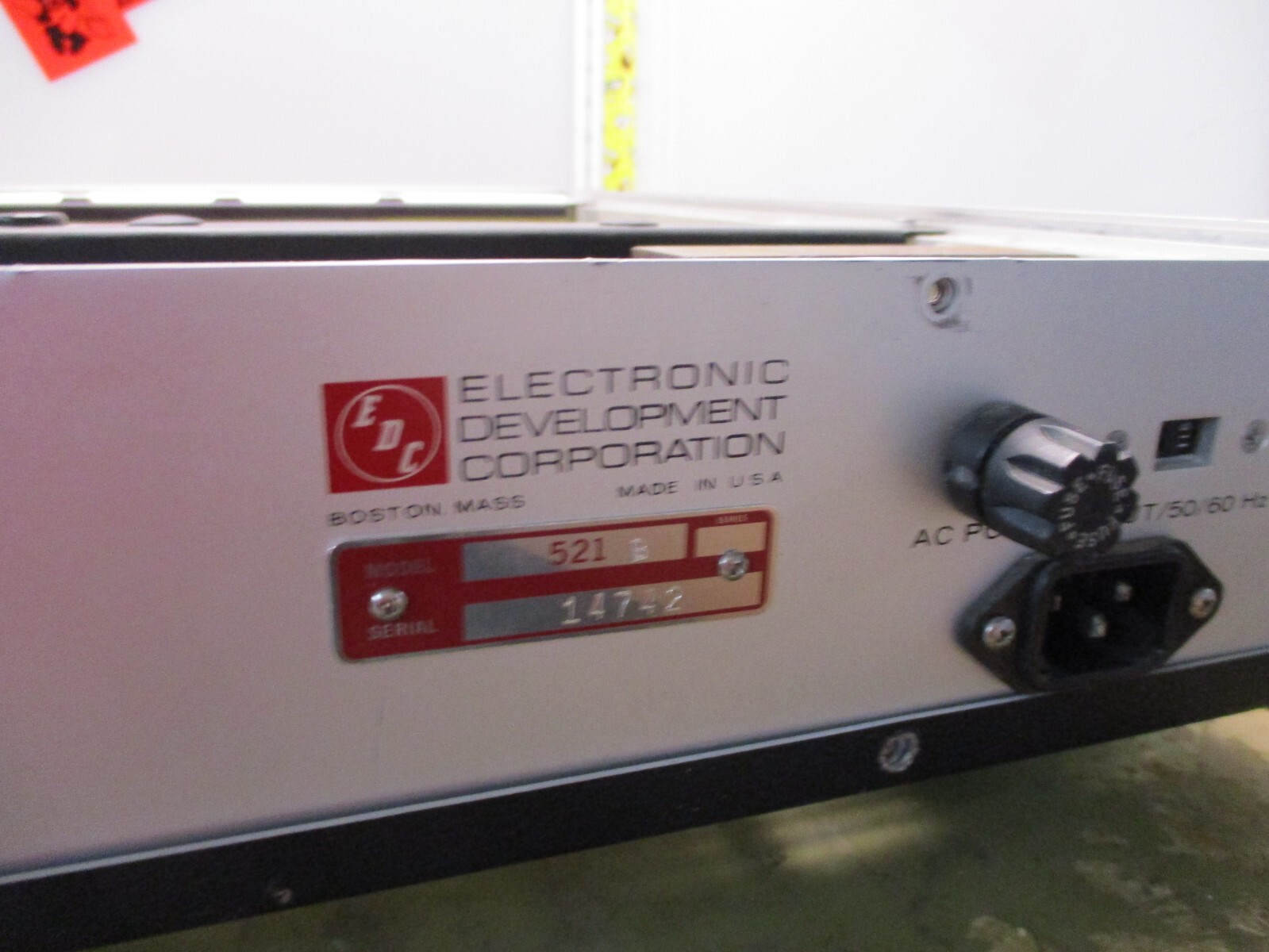 EDC Model 521 Programmable DC Calibrator Untested For Parts Only [18-.5]