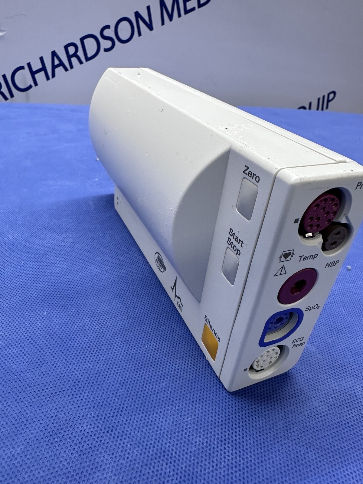 PHILLIPS  M3001A
