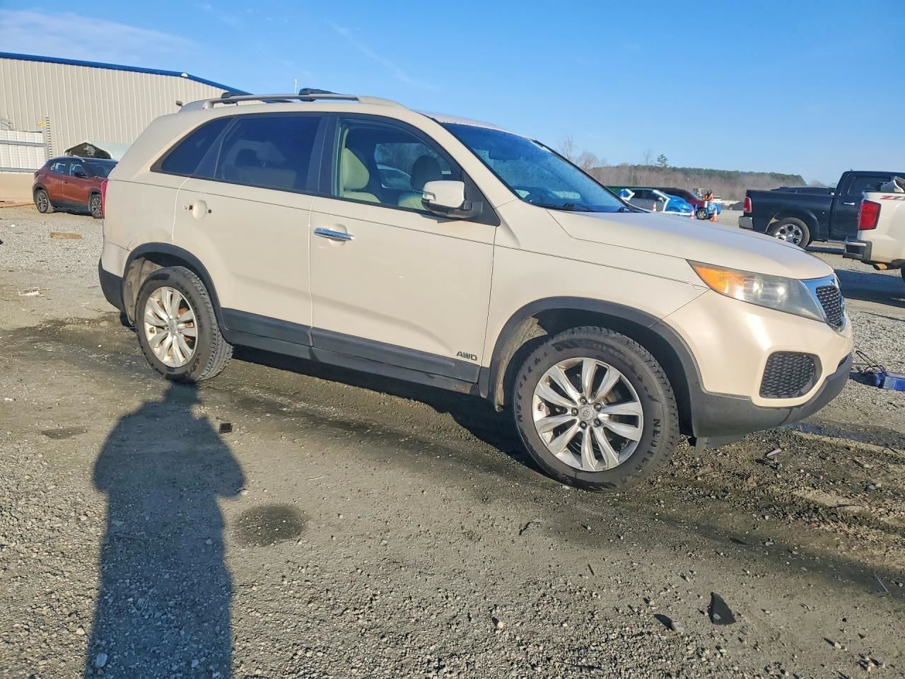 SORENTO 2011 Glove Box 5050733