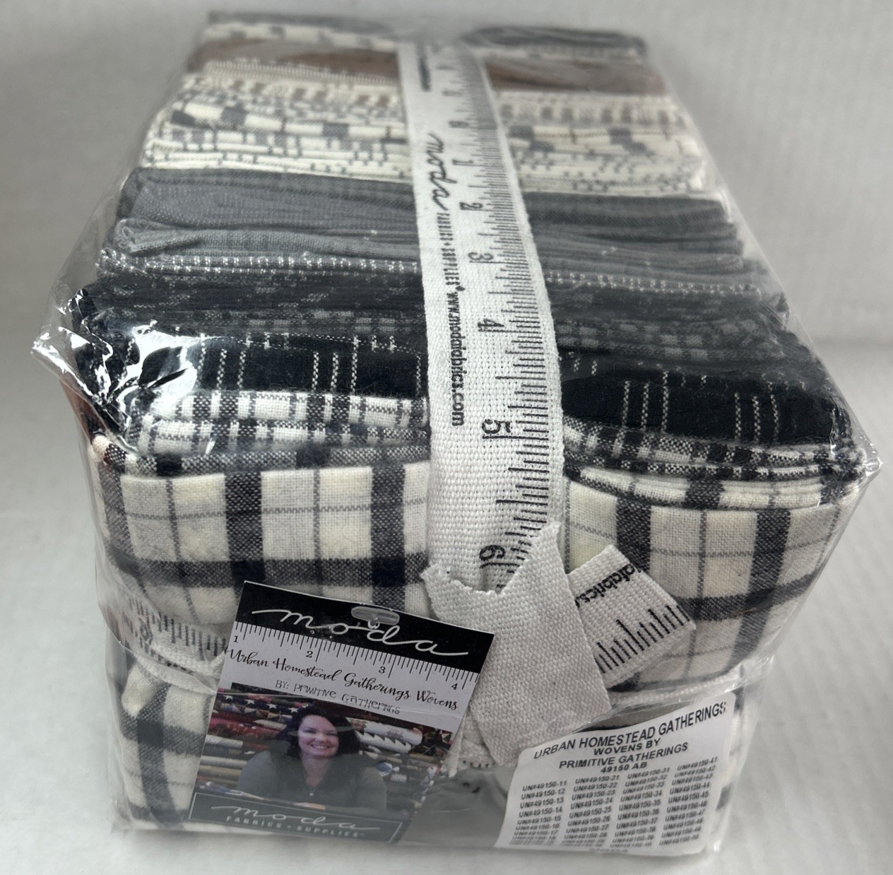 Moda Urban Homesteads Primitive Gathering 40 149150AB Quarter Bundle