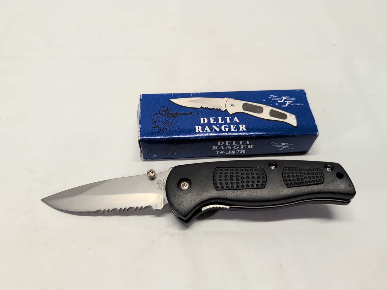Delta Ranger Pocket Knife Stainless Steel w/ Sheath Frost Cutlery Flying Falcon