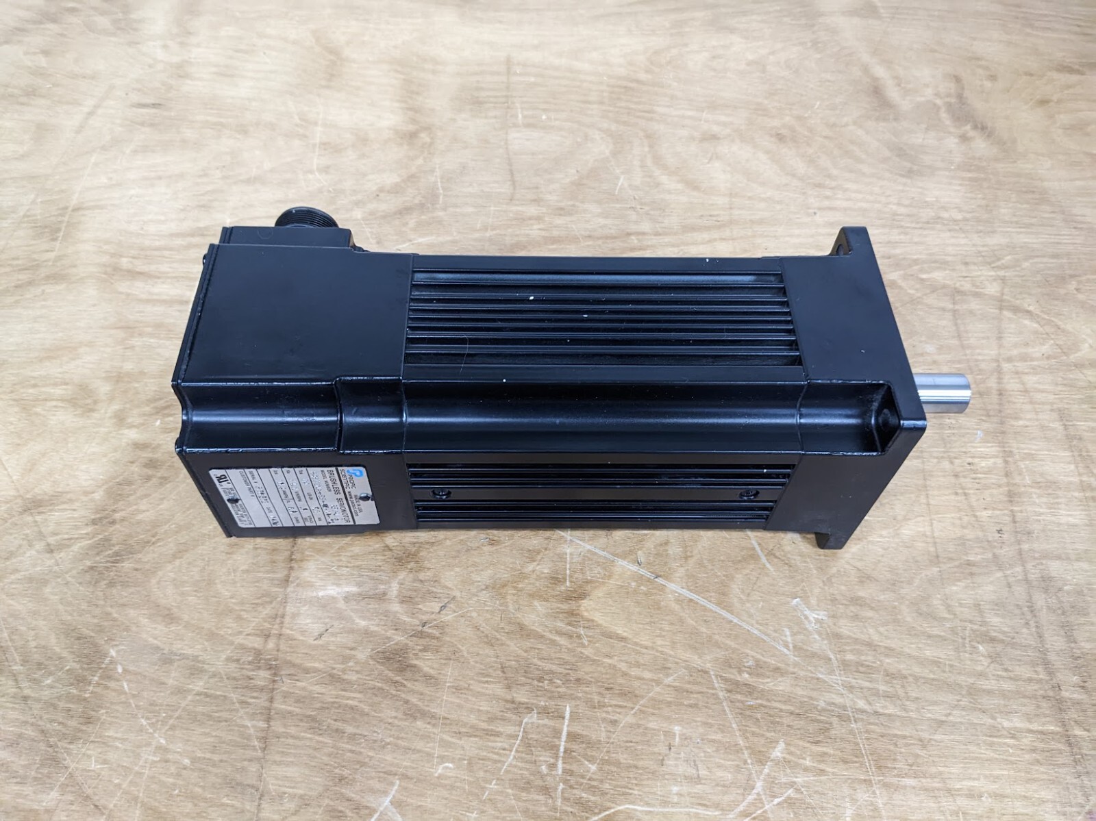 Universal Instruments Y Axis Brushless Servomotor 46056801