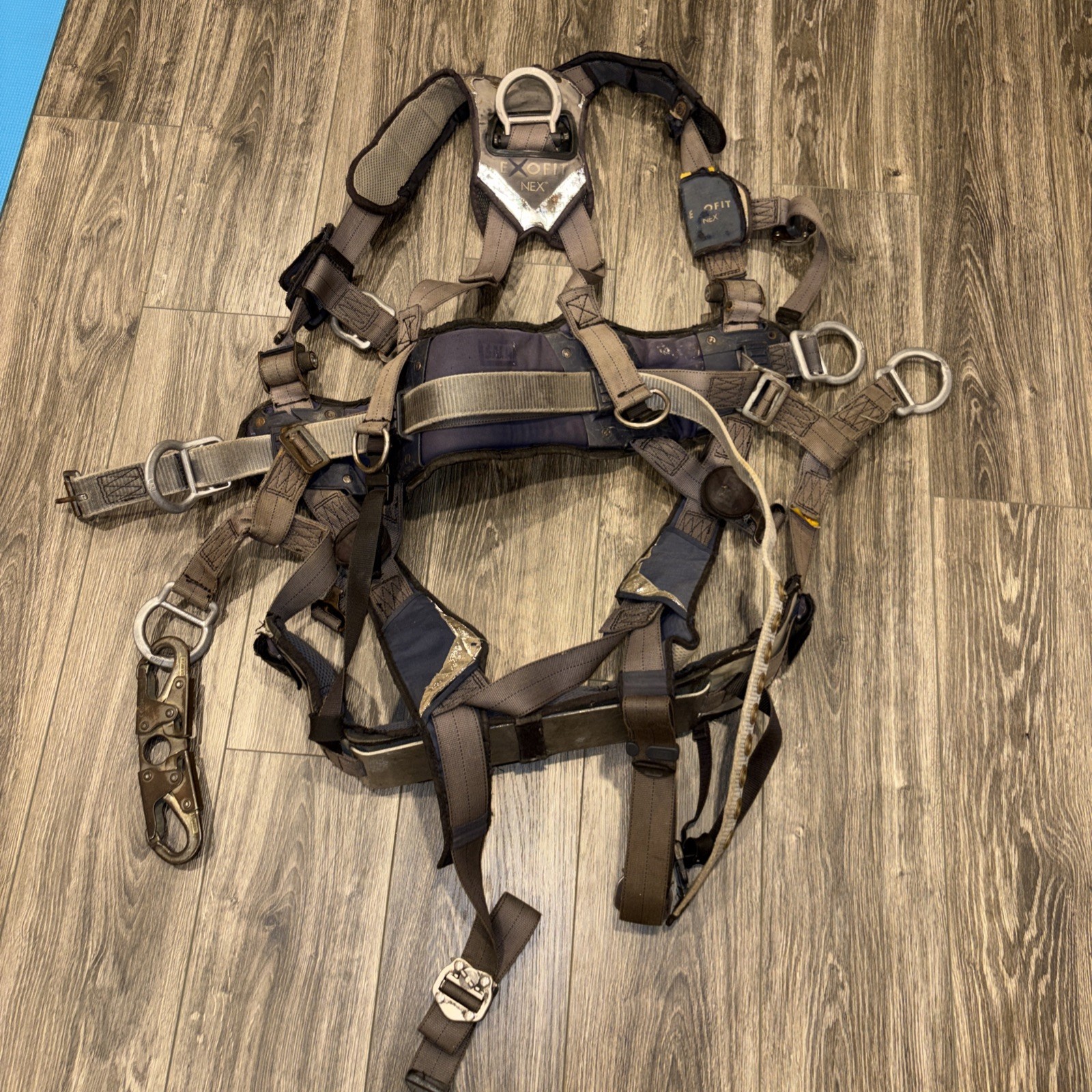 CLIMBING SAFETY HARNESS Exofit NEX Model Number 113193 Size XL