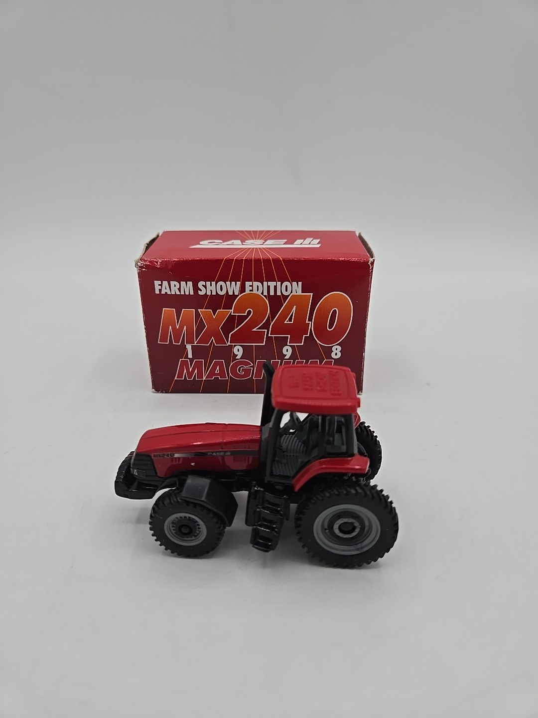 1/64 Case IH MX240 Tractor 1998 Farm Show Edition