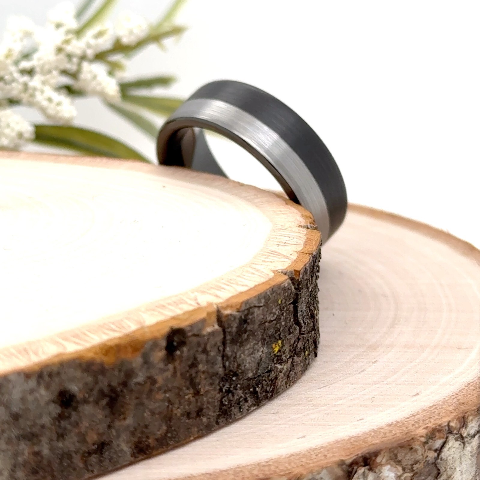 Brushed Polished Finish Classic Band 8mm Durable Unisex Tungsten Carbide Ring