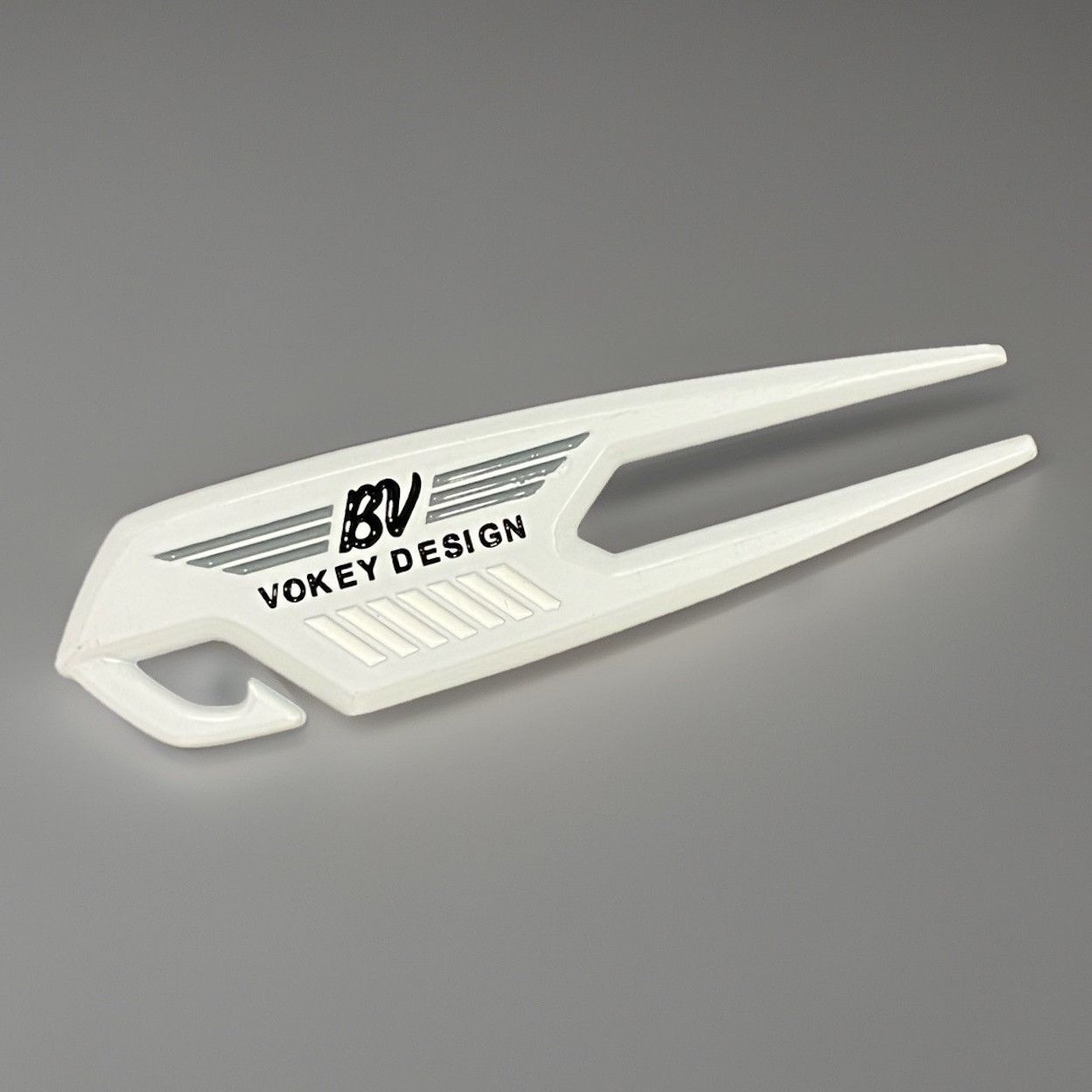 Vokey Design Golf Divot Repair Tool w/ Bag Hook - 2 Prong - White - Metal