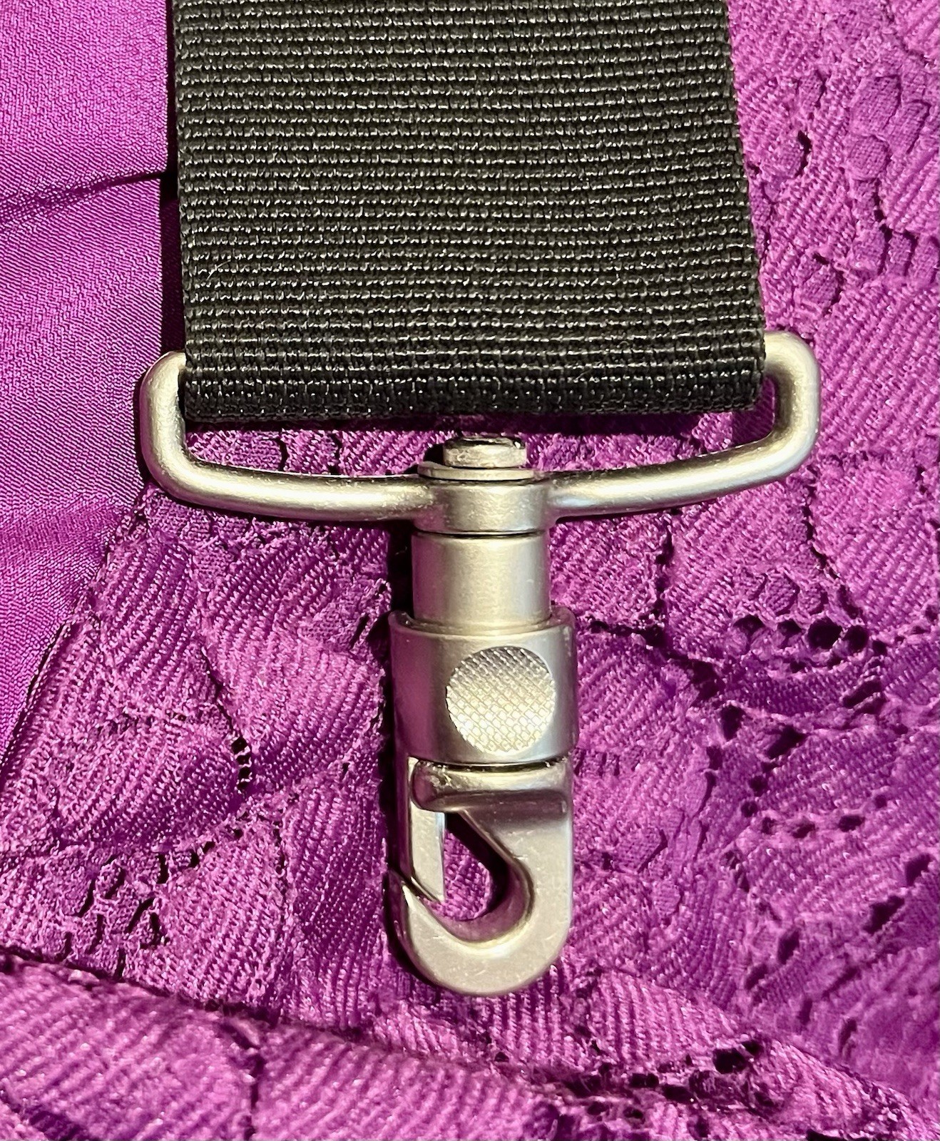 High Sierra Duffle Travel Bag Replacement Strap 54” Adjustable Padded Clasp