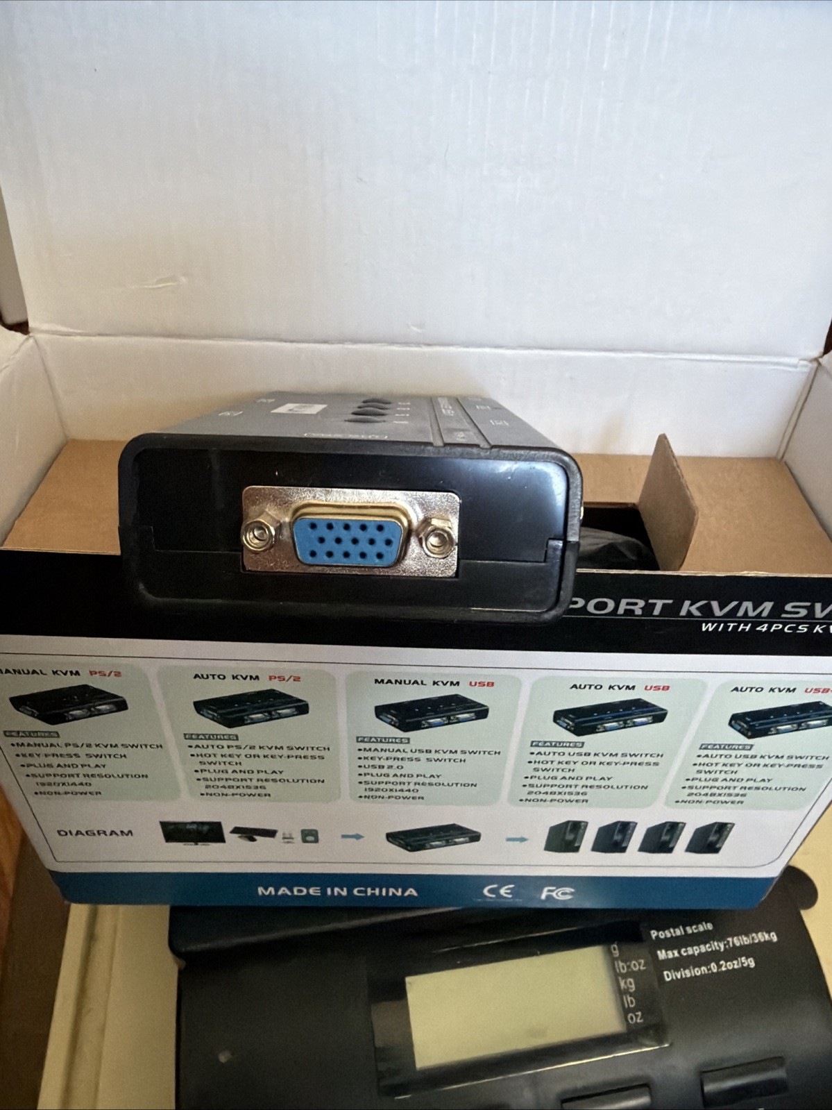 MT-VIKI 4 Port KVM Switch with 4pcs KVM Cables