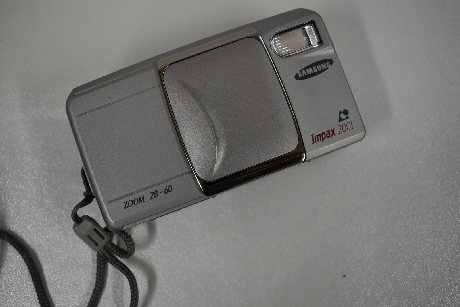 Samsung Impax 2001 Zoom 28-60 35mm camera