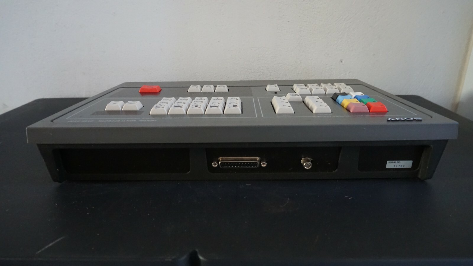 Sony DME-450 digital multi effect control panel with cable