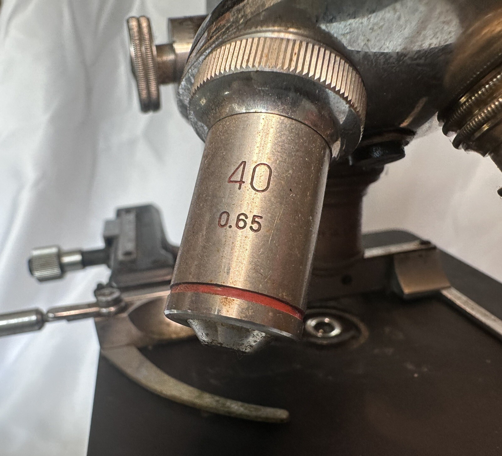 Antique Ernst Leitz Wetzlar Microscope No. 302101 Black No light Source
