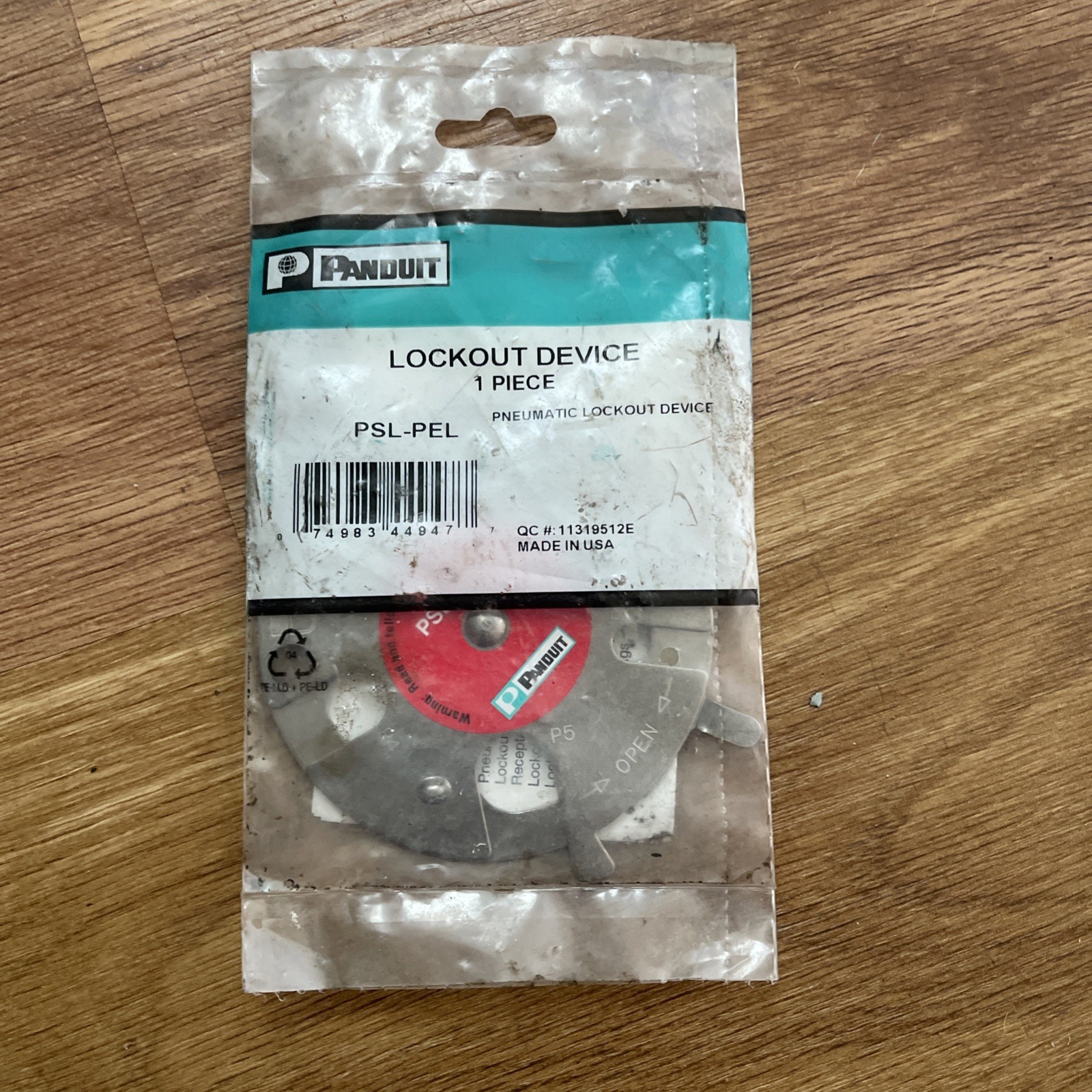 Panduit Pneumatic Lockout Device For Prohibiting Use of Air Supply Port PSL-PEL