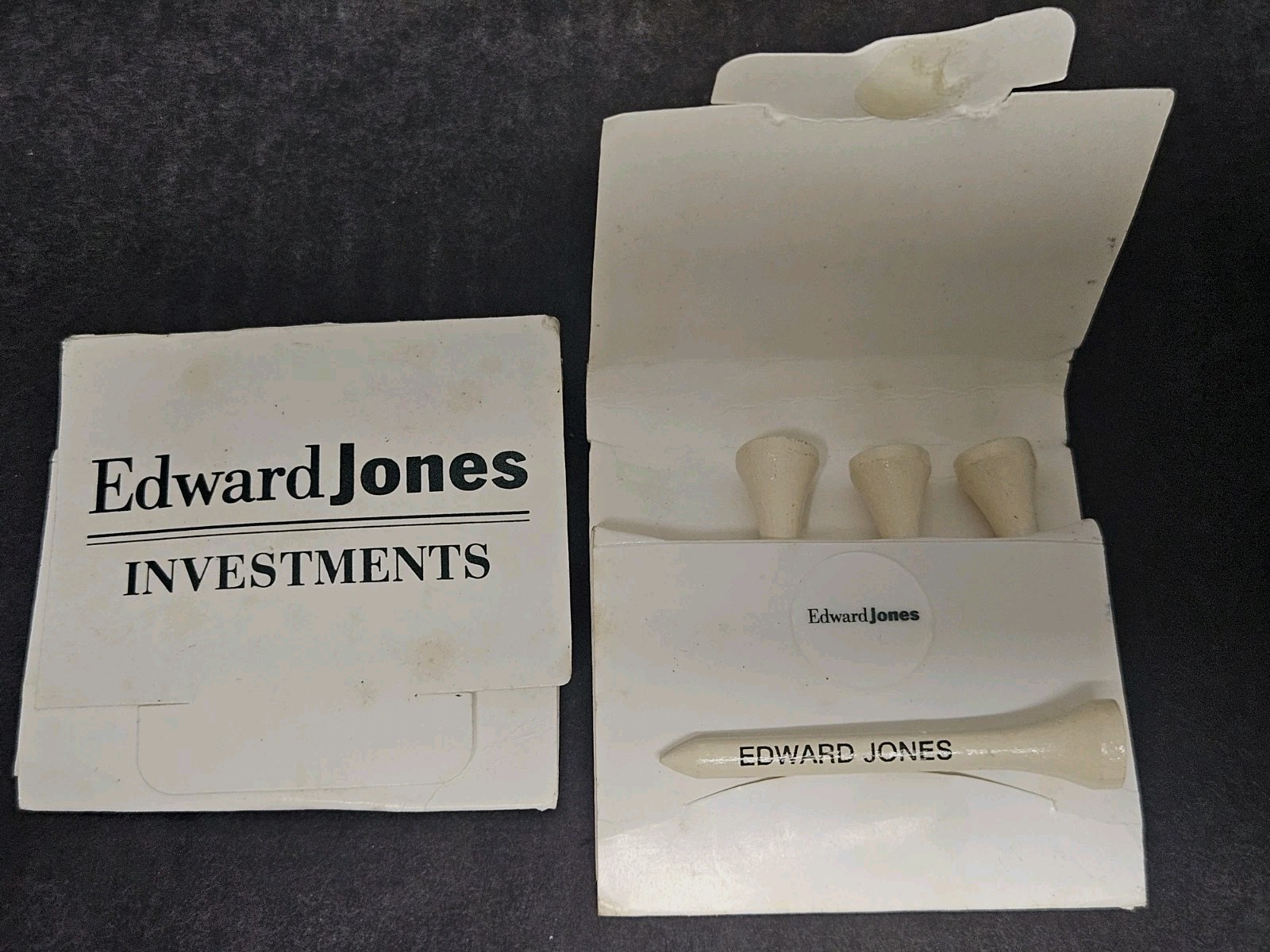 Edward Jones Investments 8 Golf Tees And 2 Ball Markers