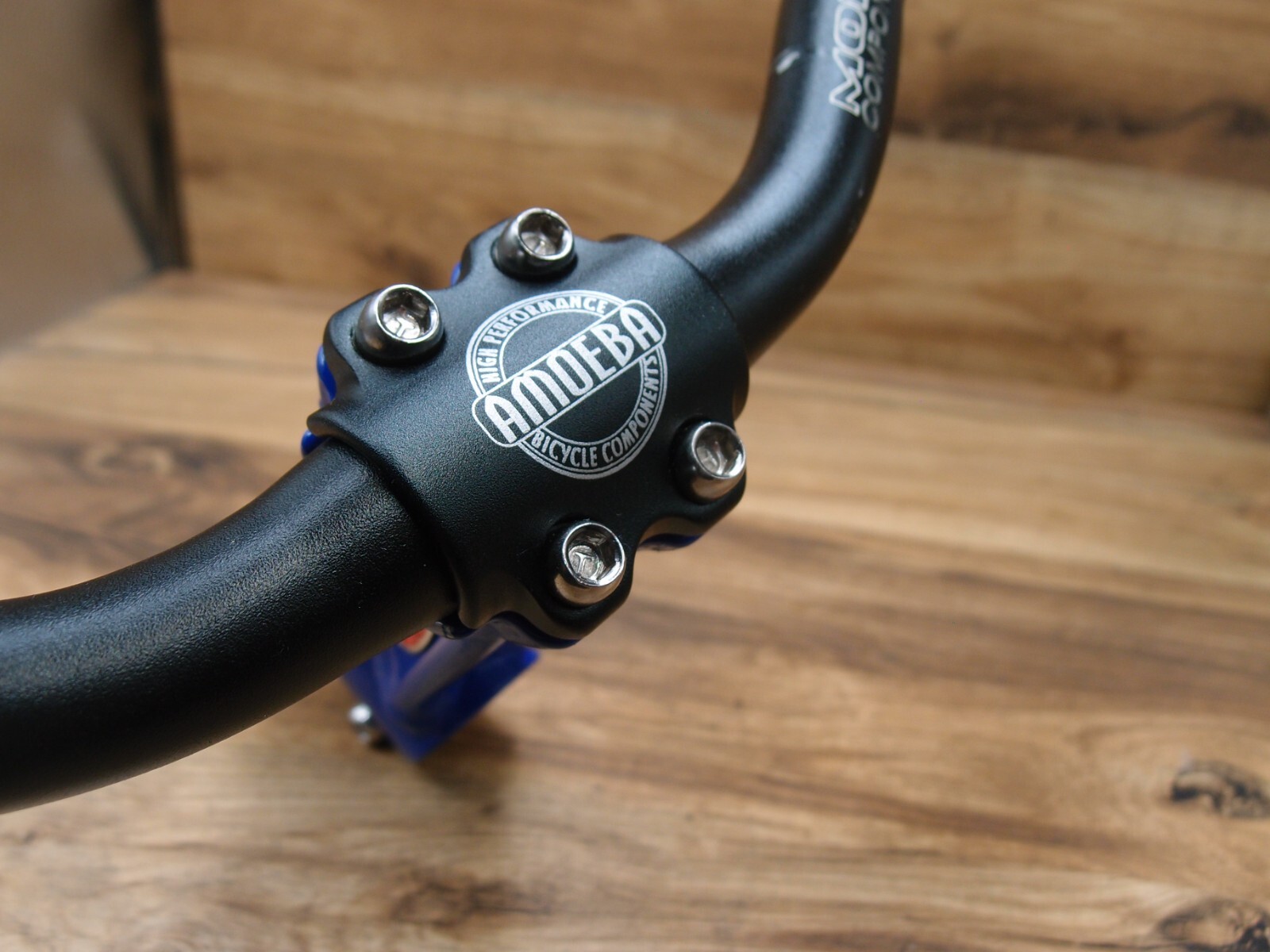 AMOEBA Race Proven ahead stem 1 1/8 in + riser handlebar Mode Components
