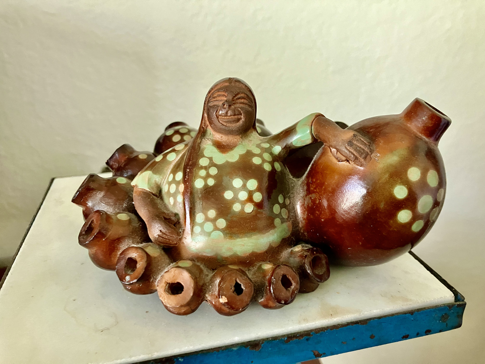 Vintage Signed Peruvian Chulucanas Folk Art Pottery Figure of Woman & Jugs
