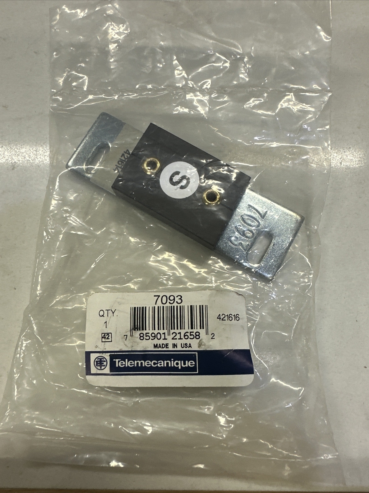 Telemecanique Sensor 7093 Brand New