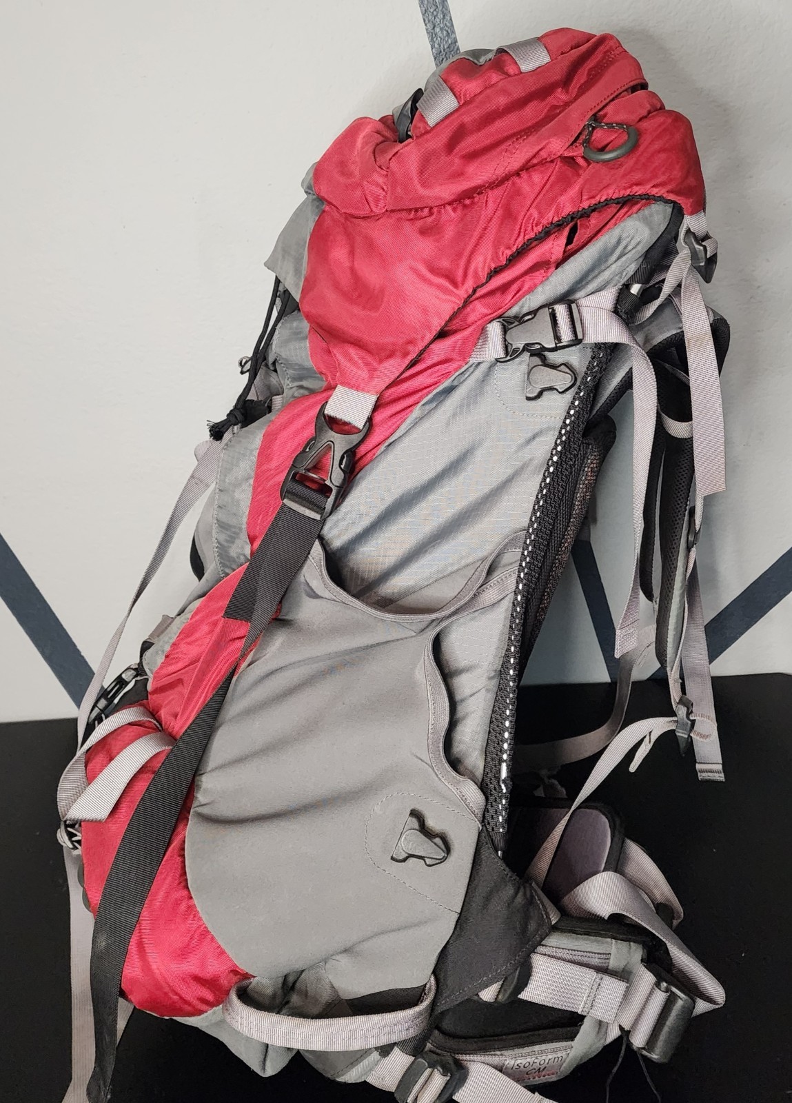 Osprey Ariel 65 Backpacking Backpack Red size WS