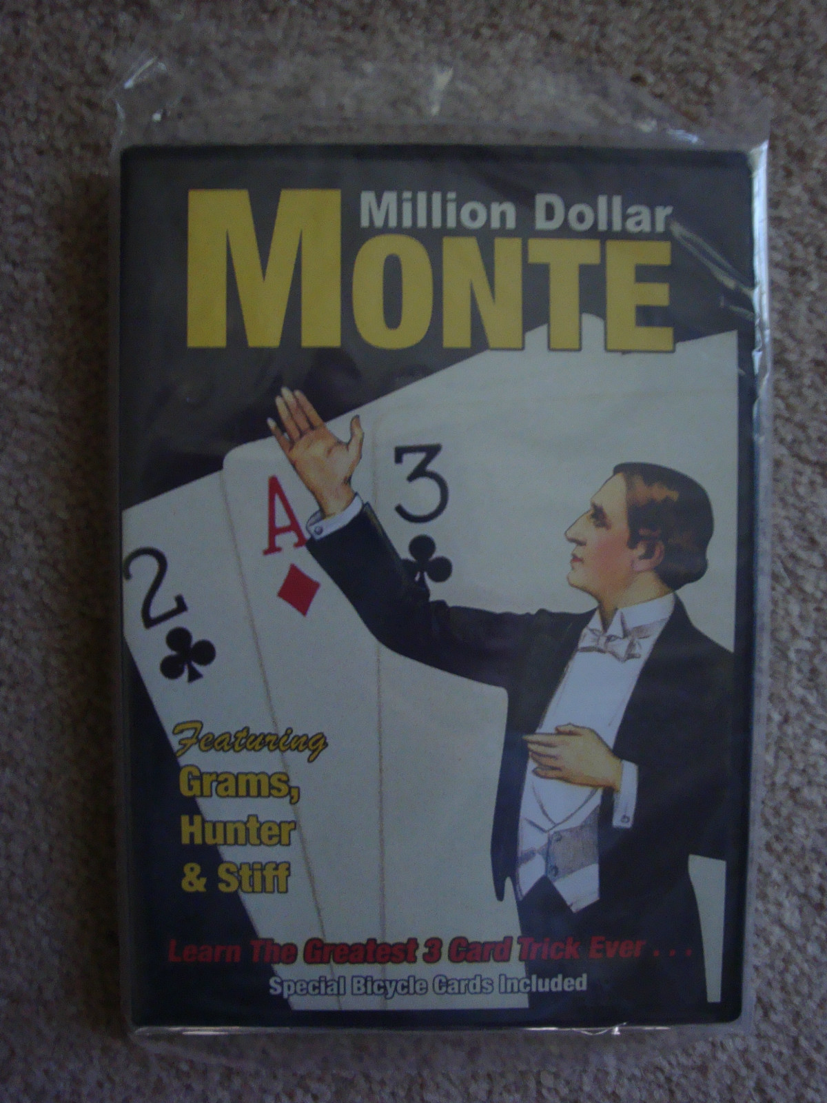 MILLION DOLLAR MONTE DVD WITH SPECIAL CARDS MAGIC TRICK