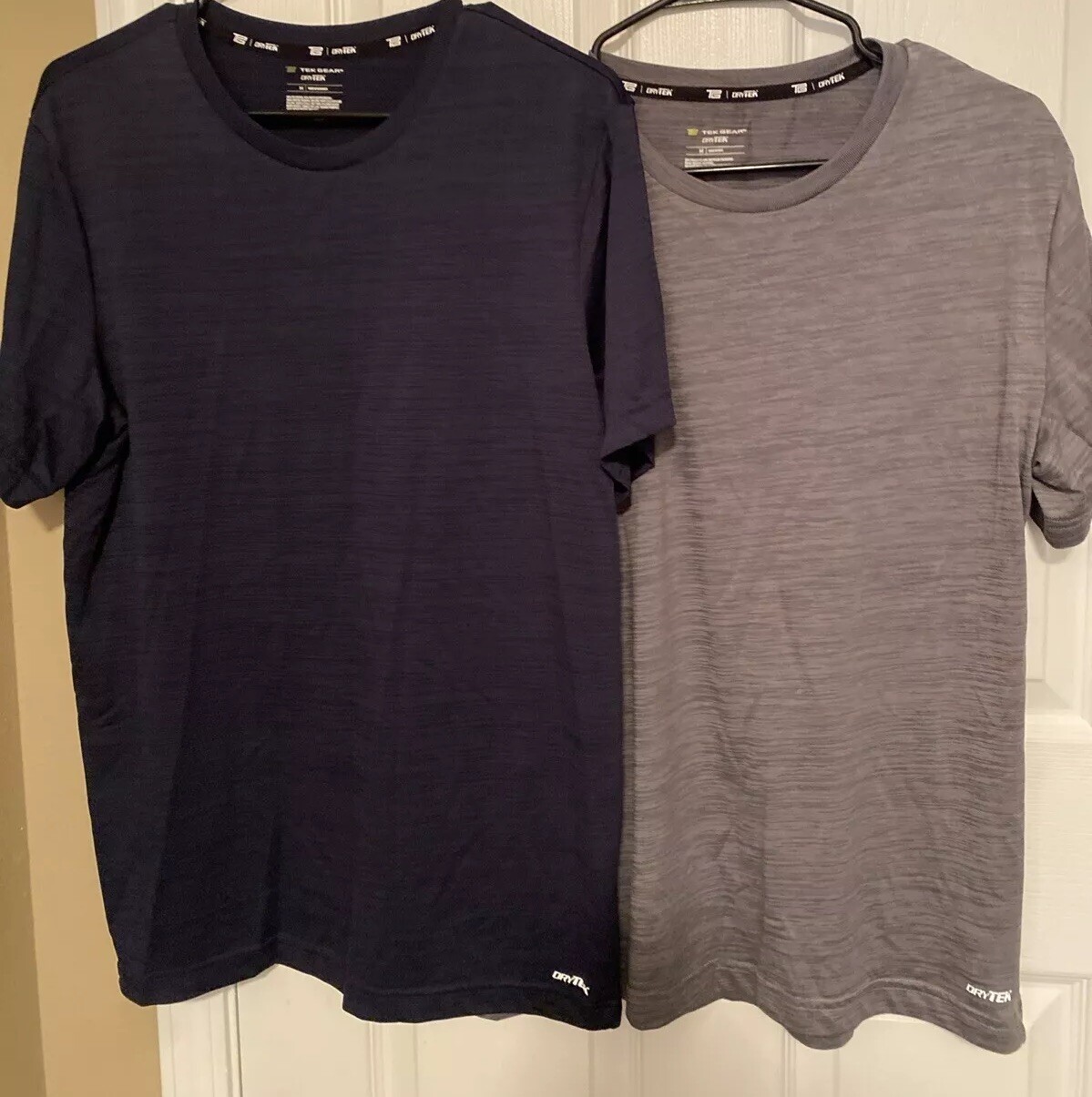 TEK GEAR Drytek Shirts Mens Medium Athletic Navy Gray Short Sleeve Set Of 2!