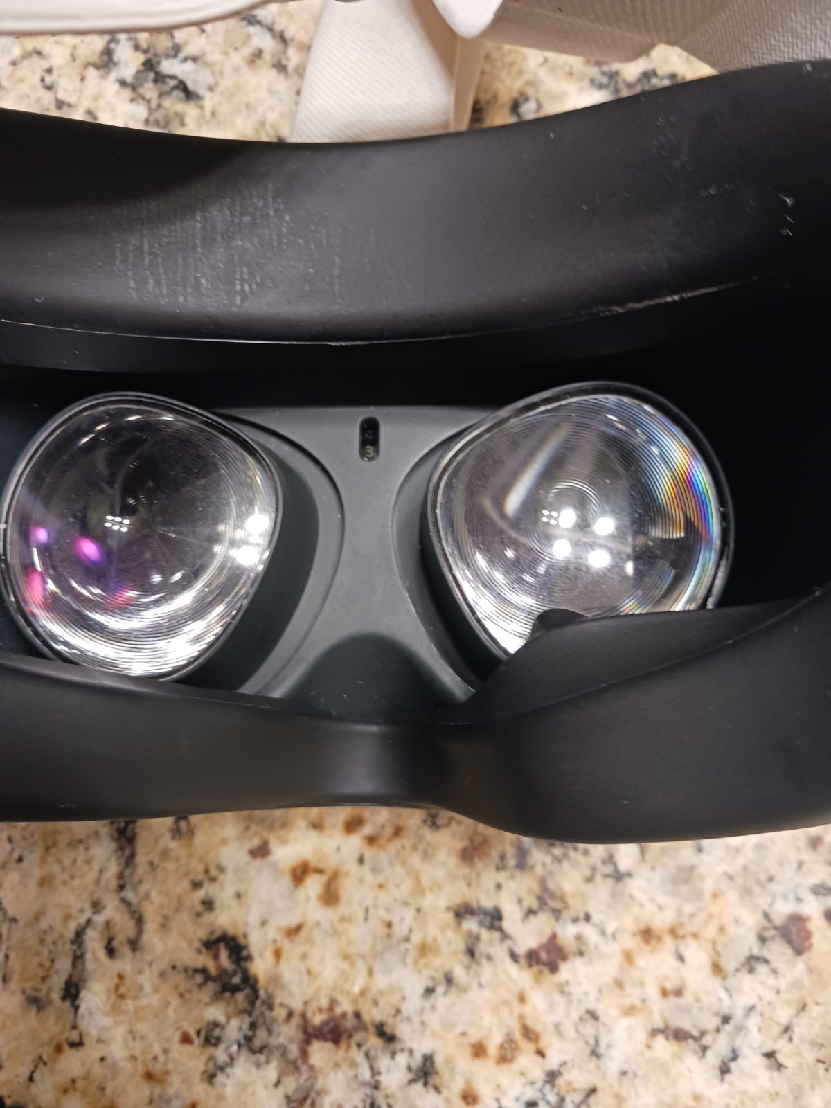 Meta Oculus Quest 2 128GB Advanced All-In-One VR Headset with Controllers - Whit