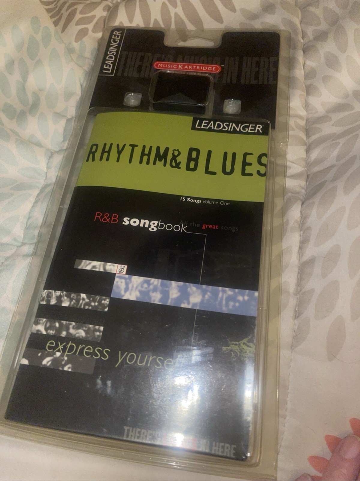 LEADSINGER Digital Music Kartridge LS-015D Karaoke 15 Rhythm & Blues song book