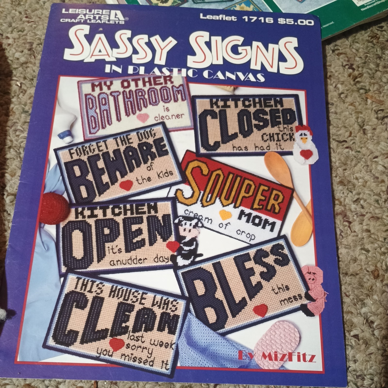 Leisure Arts | 1716 | Plastic Canvas | Sassy Signs in Plastic Canvas | Leaflet