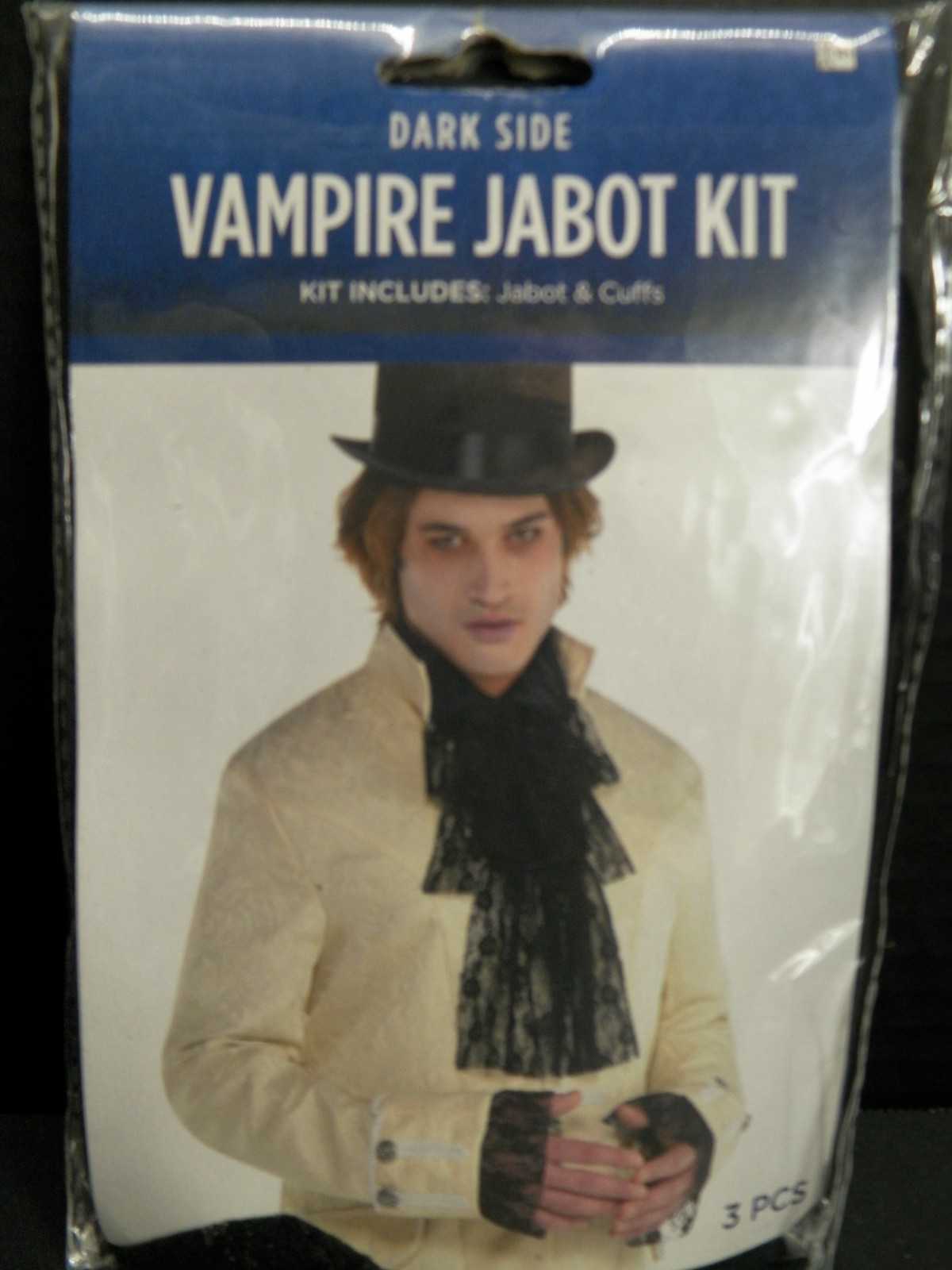 Suit Yourself Lace Jabot and Cuffs Black Vampire