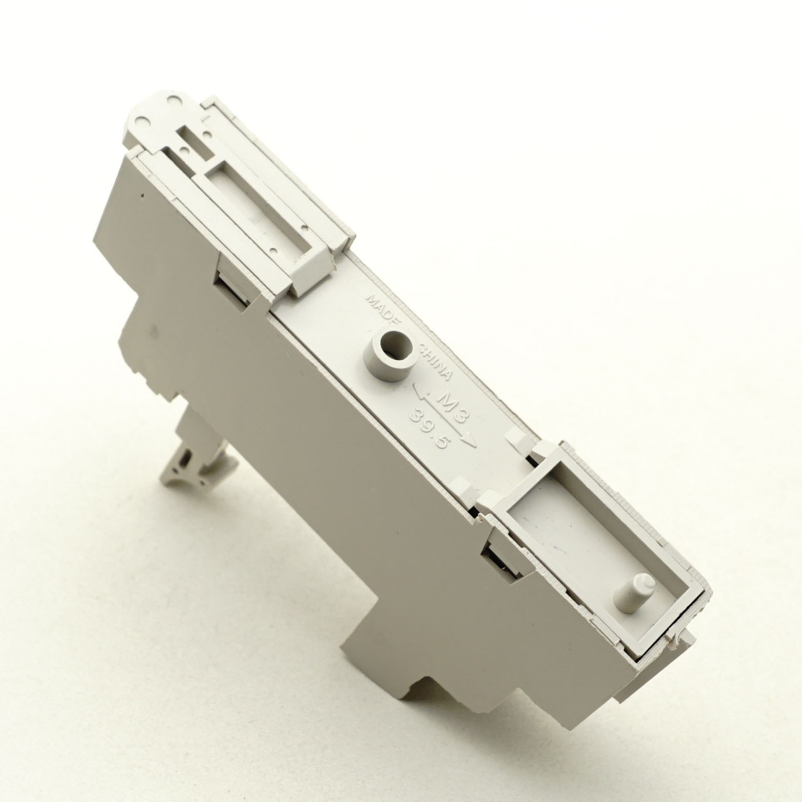 P2RF-08-E Relay Socket for G2R-2-SND G2R-2-S-ND(S) x 2PCS NEW