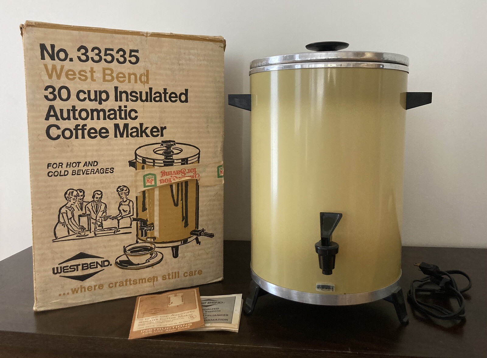 Vintage West Bend 33535 30 Cup Automatic Coffee Maker Harvest Gold w/ Box Manual
