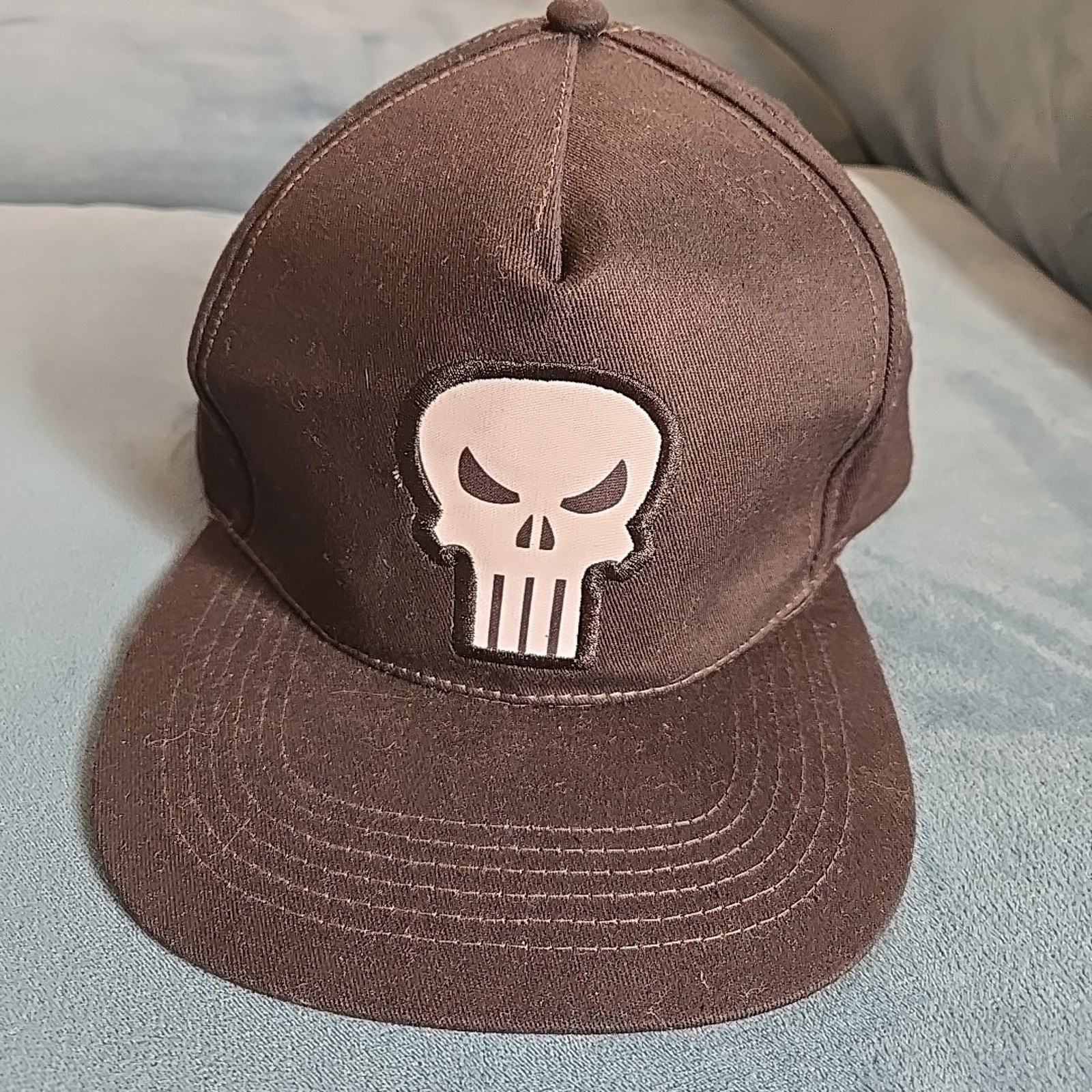 THE PUNISHER Hat Skull with Rear Printed Logo Adjustable Snapback Black Marvel