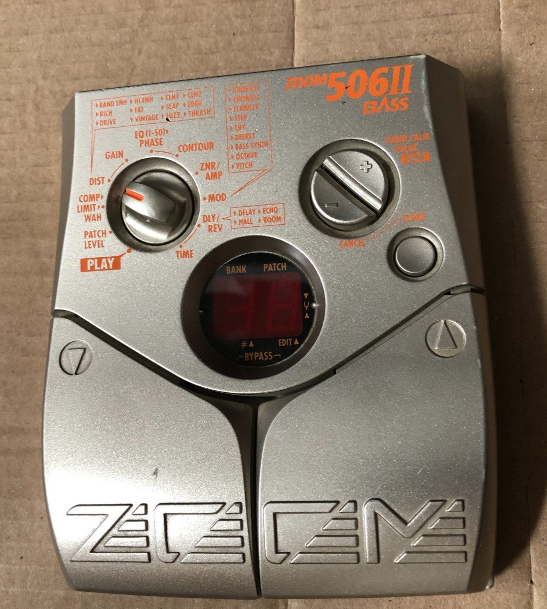 ZOOM 506II BASS | Multi-Effect for Bass-No Power Cord