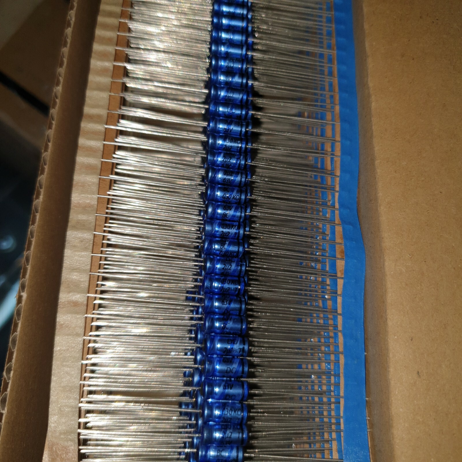 20pcs NOS GENUINE PHILIPS BC 2.2uF 63V 030 K0 Axial HI_END AUDIO Capacitors !