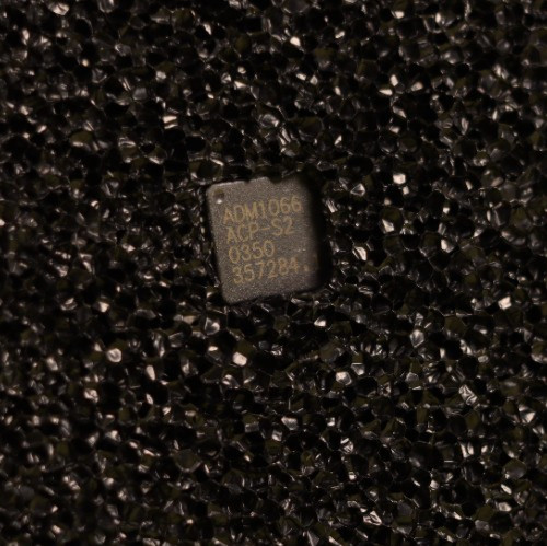 ADM1066ACP-S2 Analog Devices NOS IC Processor Supervisor 40Pin
