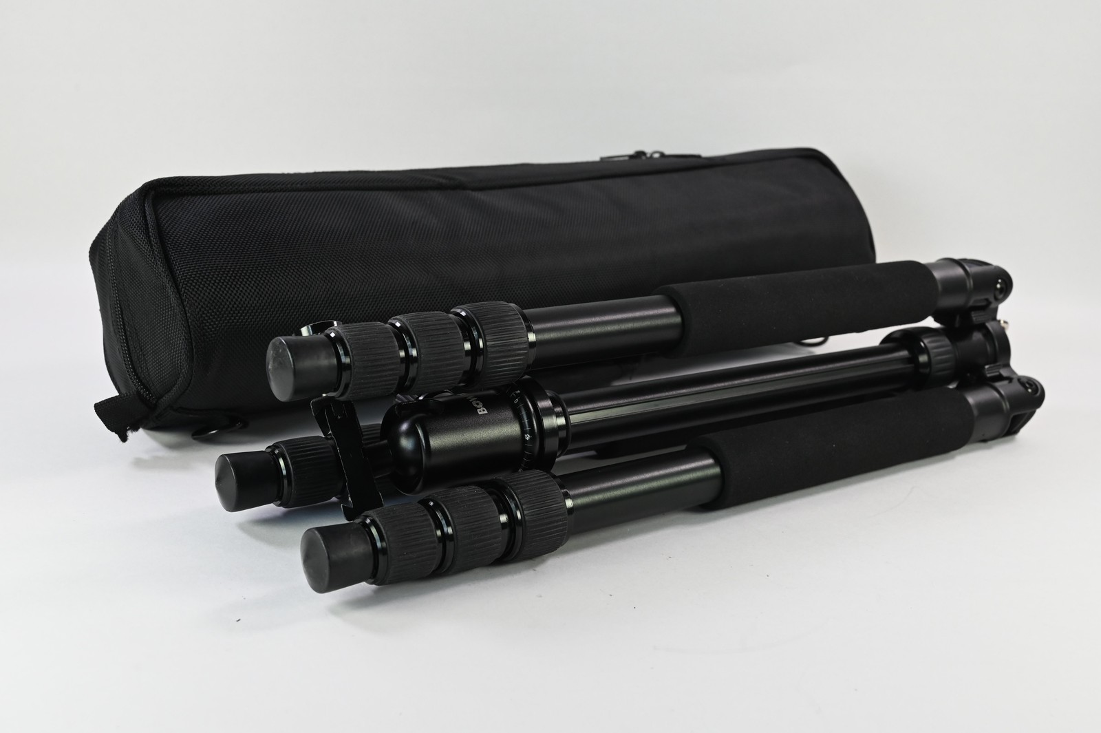 Bower 48" Tripod w/ Ball Head #G729