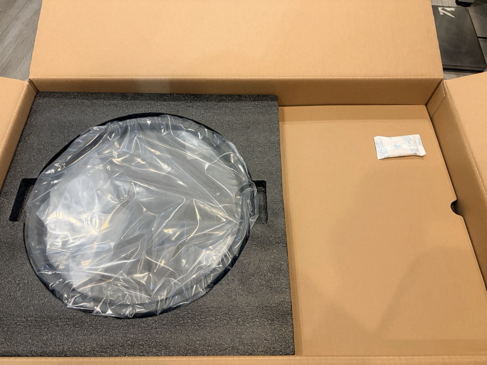 Marantz Horizon Tripod - Open Box