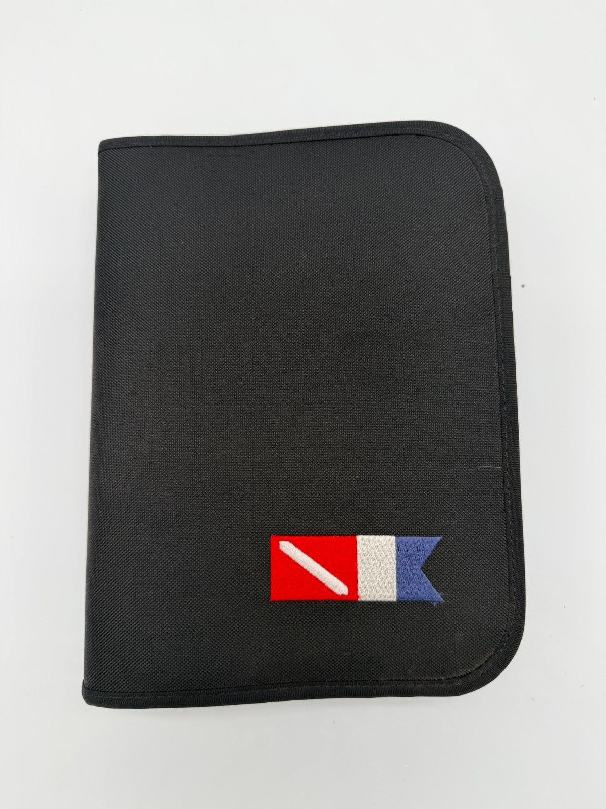 Deluxe Scuba Diving 3-Ring Log Book Binder - Zippered Travel Case with Dive Flag