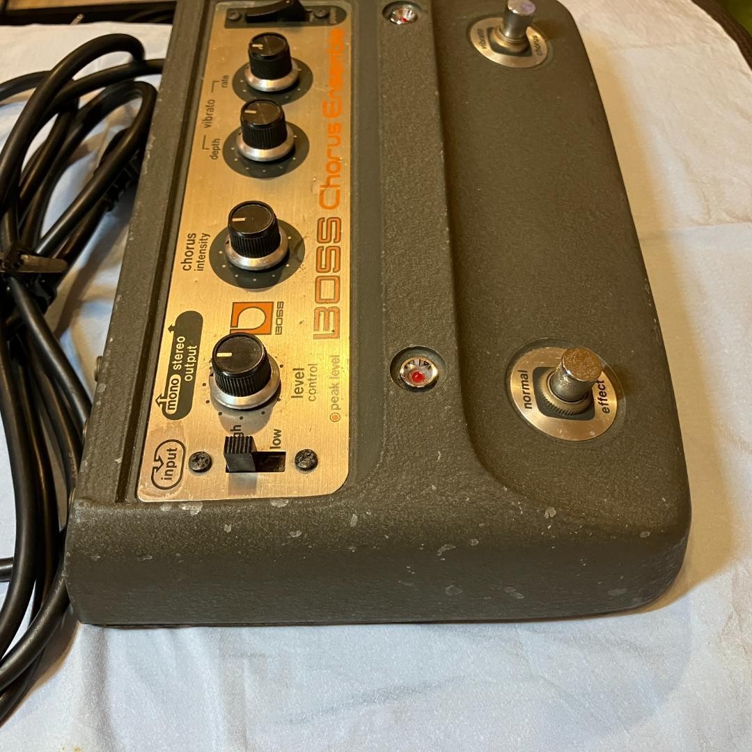BOSS CE-1 Chorus Ensemble