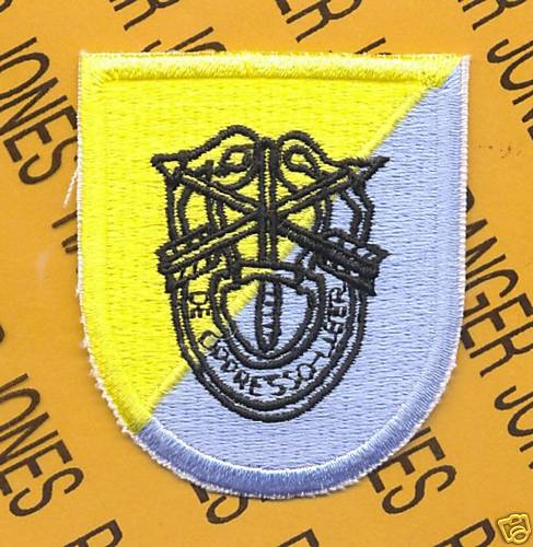 8th Special Forces Group Airborne SFGA Beret Flash DUI patch A