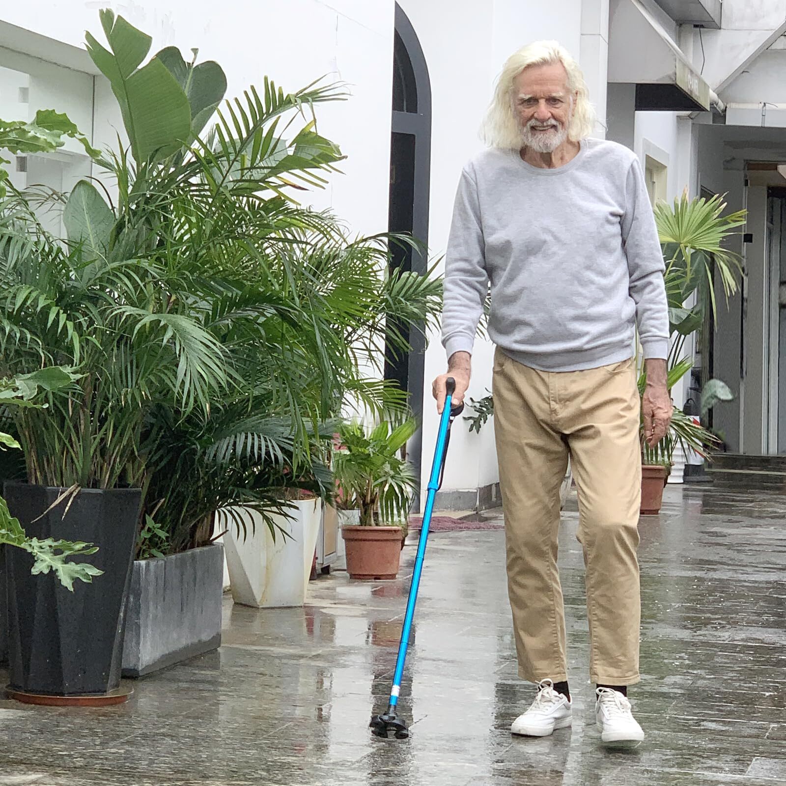 Walking Cane for Men & Women - Foldable Adjustable Lightweight Self Standing ...