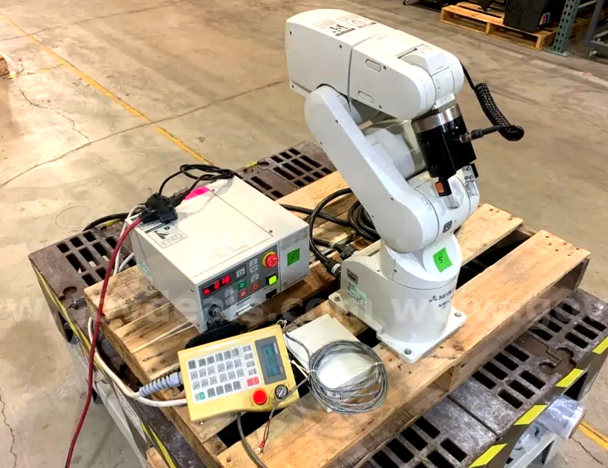 Mitsubishi Robot Arm. Model RV-1A-S11. w/ CR1-571 Controller & R28TB Pendant.