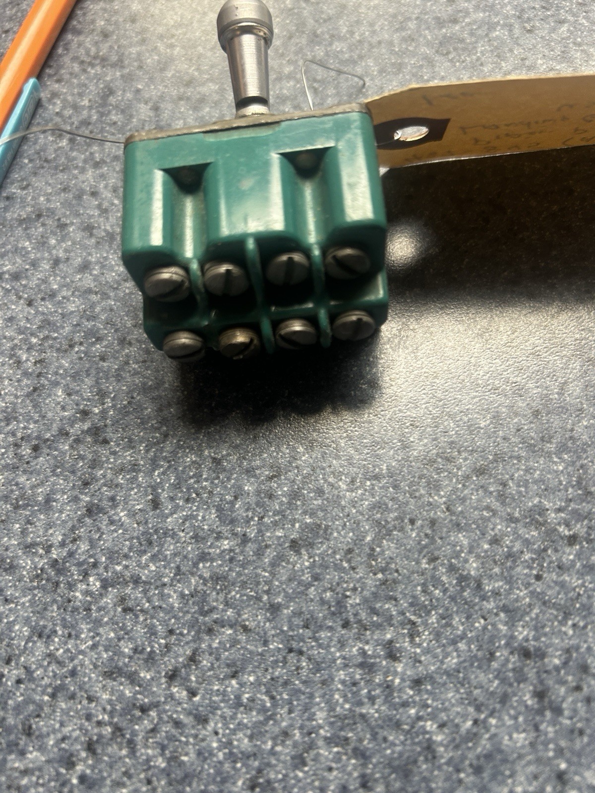 4TL1-1L (Alt: 487-839)