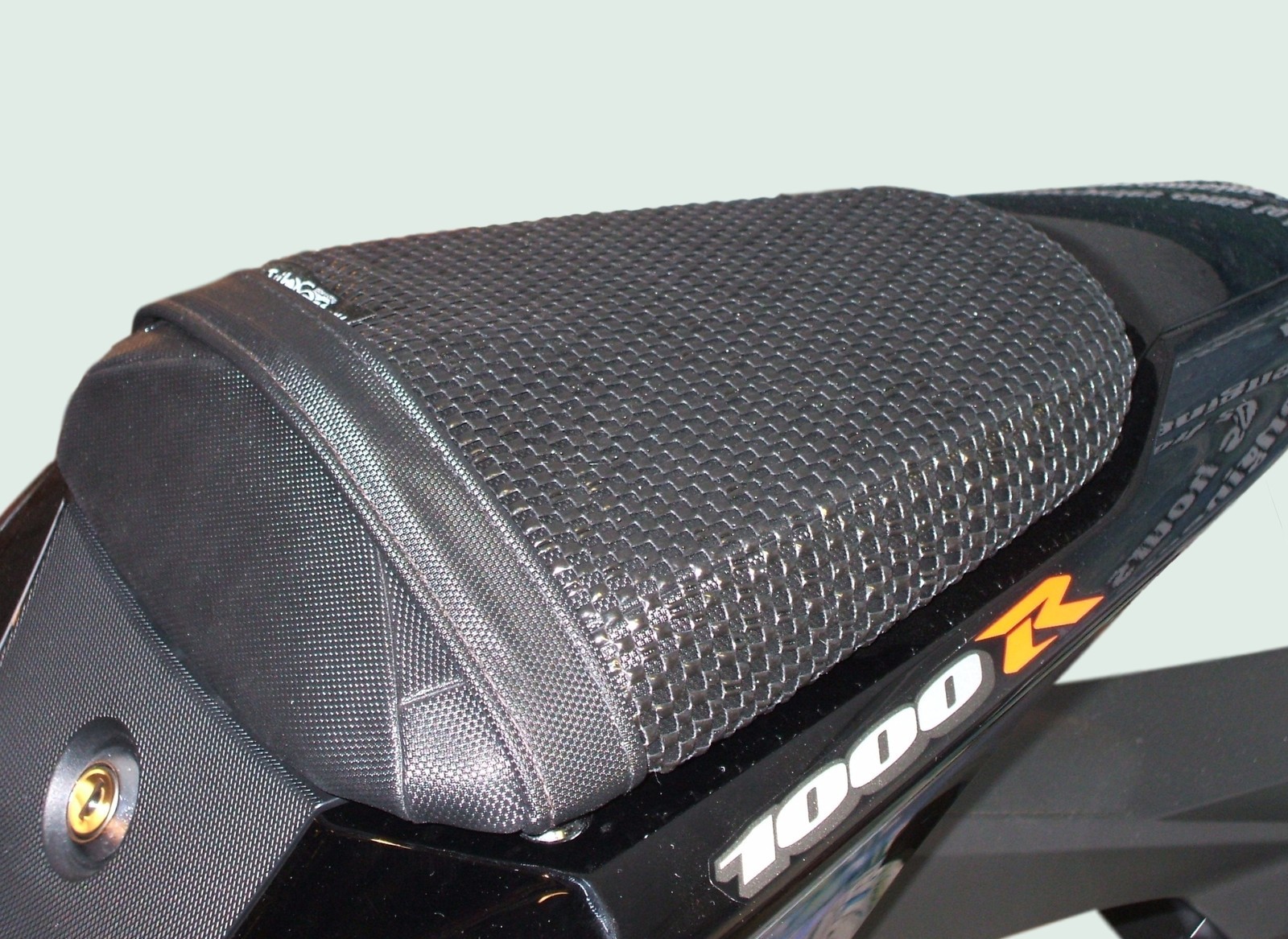 SUZUKI GSXR 1000 2017-2020 TRIBOSEAT ANTI-SLIP PASSENGER SEAT COVER ACCESSORY