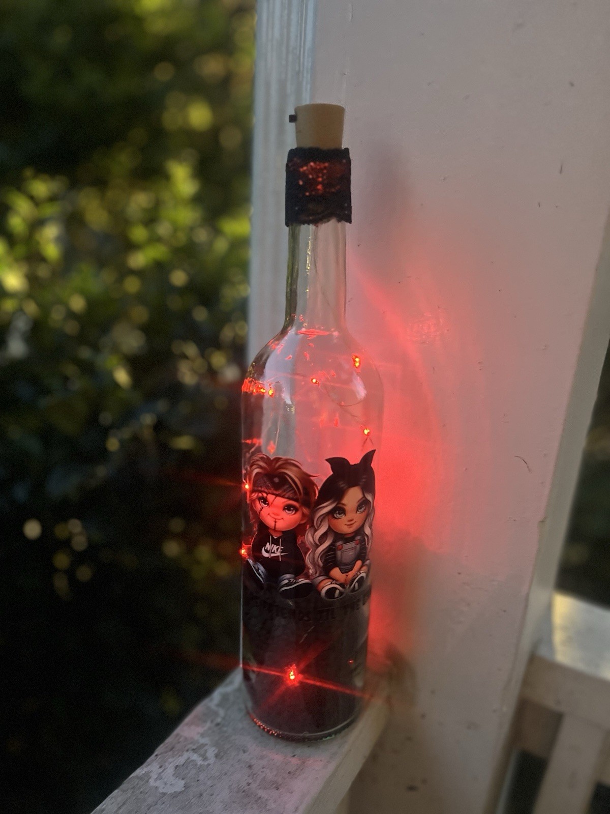 Lighted Wine Bottle Decor Chucky and Tiffany Halloween 2025