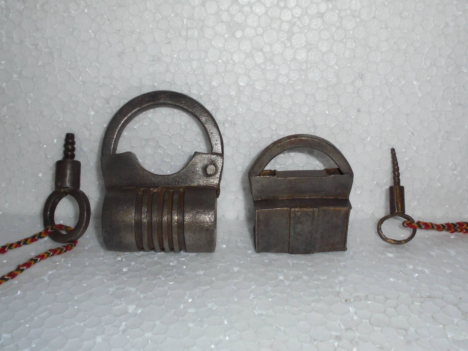 2 Pc Vintage Iron Solid Line Engraved & Brass Fitted Handcrafted Screw Padlock